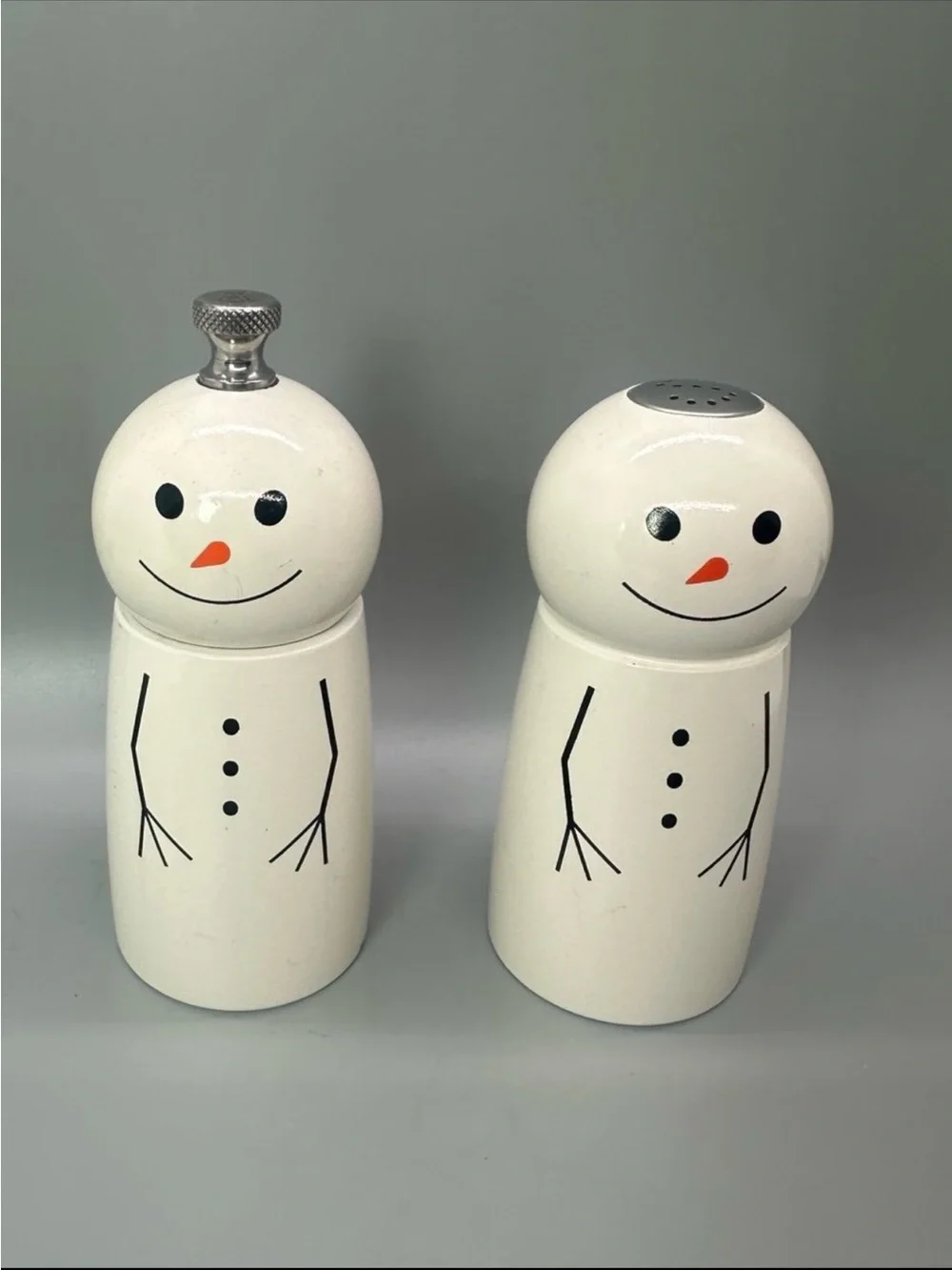 Fletchers Mill Williams Sonoma White Snowman Salt & Pepper Shaker Set